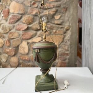 Lampara de estilo verde clásica con base  de urna
